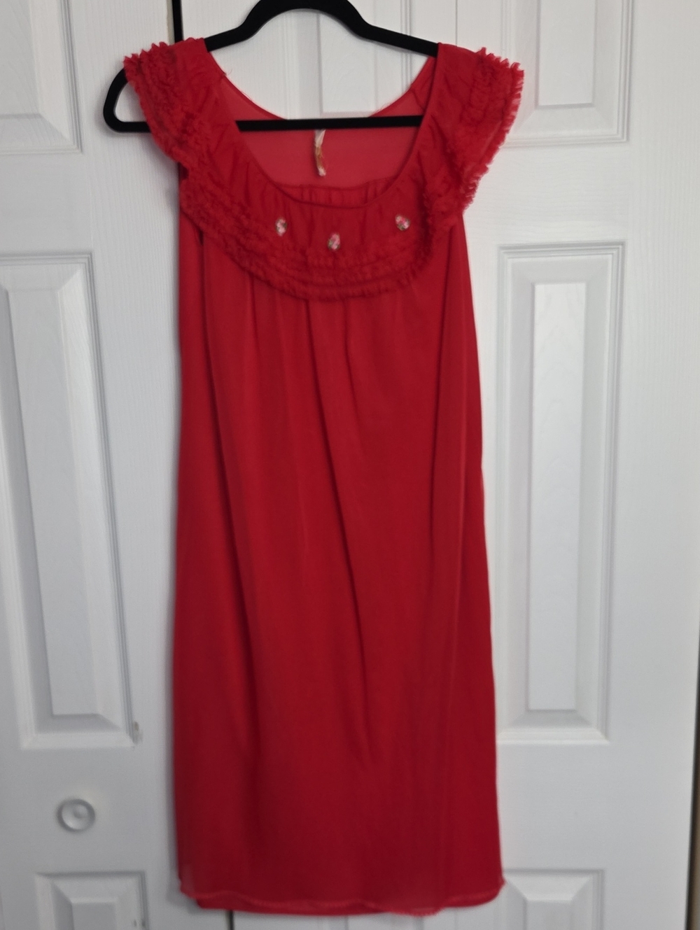 Vintage Red Ruffled Scoop Neck Nightgown